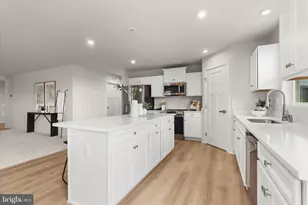 4738 Naples Ave, Aberdeen, MD 21001 - Photo 8