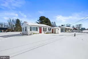 925 Waters Ave, Fallston, MD 21047 - Photo 2