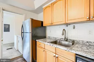 722 Shore Dr, Joppa, MD 21085 - Photo 12