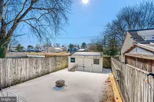 722 Shore Dr, Joppa, MD 21085 - Photo 28