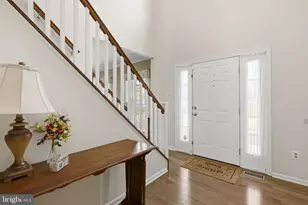 2204 Autumn Glow Ct, Bel Air, MD 21015 - Photo 2