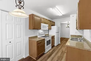 3402 Tulleys Pointe Ct, Abingdon, MD 21009 - Photo 10