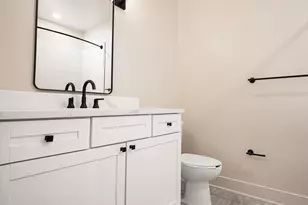 128 N Bond St, Bel Air, MD 21014 - Photo 12