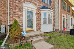 304 Sunray Ct, Abingdon, MD 21009 - Photo 2