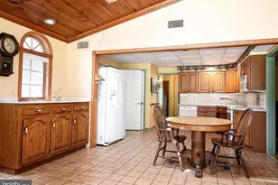204 Woodland Dr, Bel Air, MD 21014 - Photo 10