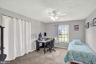 200 Oak Leaf Cir, Abingdon, MD 21009 - Photo 10