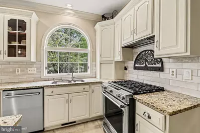 808 Chance Court, Street, MD 21154 - Photo 14