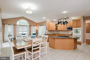 2623 E Rhododendron Dr, Abingdon, MD 21009 - Photo 24
