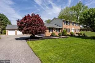 1921 Twin Lakes Dr, Jarrettsville, MD 21084 - Photo 2
