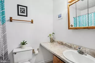 1004 Lake Front Dr, Edgewood, MD 21040 - Photo 18