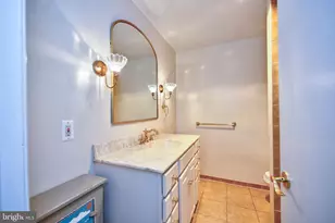 2823 Orchard Lakes Dr, Baldwin, MD 21013 - Photo 38