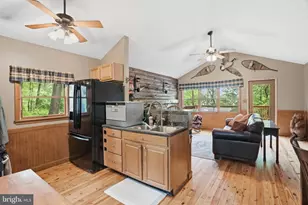 4713 Chippewa Dr, White Hall, MD 21161 - Photo 8