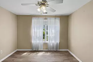 300 Tall Pines Ct, Abingdon, MD 21009 - Photo 4
