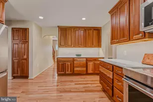 2504 Burgundy Dr, Fallston, MD 21047 - Photo 18