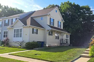 354 Woodland Green Ct, Aberdeen, MD 21001 - Photo 2
