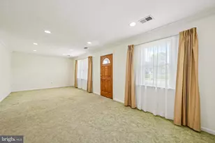 613 Hartwood Ln, Edgewood, MD 21040 - Photo 2