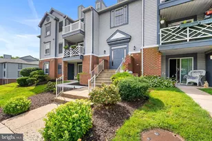 207 Oak Leaf Cir, Abingdon, MD 21009 - Photo 2