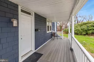 27 E Bel Air Ave, Aberdeen, MD 21001 - Photo 2
