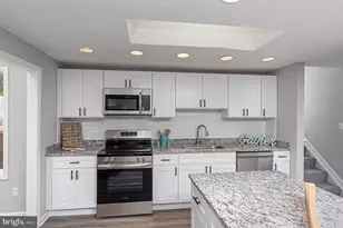 737 Shore Dr, Joppa, MD 21085 - Photo 8
