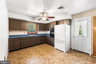 1507 Wildwood Dr, Fallston, MD 21047 - Photo 10