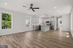 562 Girard St, Havre de Grace, MD 21078 - Photo 16
