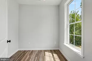 562 Girard St, Havre de Grace, MD 21078 - Photo 4