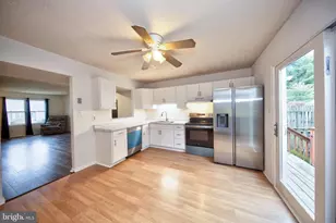 826 Clover Leaf Ct, Edgewood, MD 21040 - Photo 6