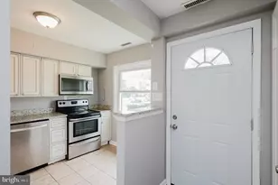 330 Sweet Briar Ct, Joppa, MD 21085 - Photo 4