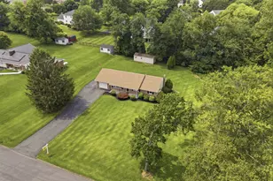 527 Stratford Rd, Fallston, MD 21047 - Photo 2