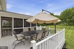 2713 Meadow Tree Dr, White Hall, MD 21161 - Photo 10