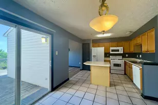 537 MacIntosh Cir, Joppa, MD 21085 - Photo 6