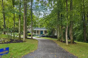814 Saint Ann Dr, Street, MD 21154 - Photo 6