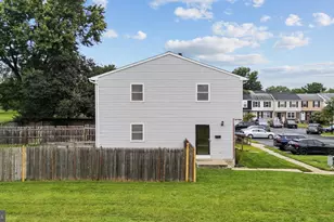 400 Liberty Ct, Edgewood, MD 21040 - Photo 2