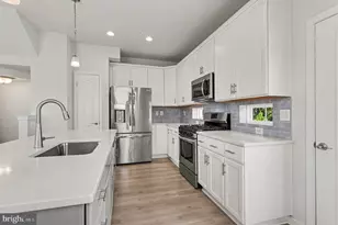 303 Sear Ct, Joppa, MD 21085 - Photo 8