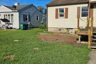 614 Law St, Aberdeen, MD 21001 - Photo 2