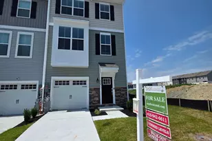 340 Aqua Sq, Edgewood, MD 21040 - Photo 1