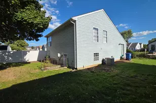 898 Oxford Ave, Aberdeen, MD 21001 - Photo 4