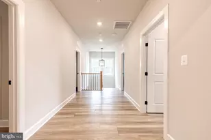 7679 Cross Creek Dr, Columbia, MD 21044 - Photo 32