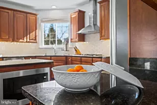 8114 Kylemore Way, Ellicott City, MD 21043 - Photo 20