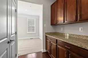 5803 Lois Ln, Ellicott City, MD 21043 - Photo 22