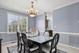 5816 Rockburn Woods Way, Elkridge, MD 21075 - Photo 8