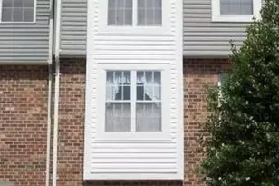 9581 Donnan Castle Ct, Laurel, MD 20723 - Photo 2