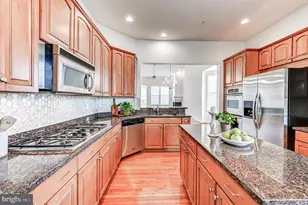 11940 Hampstead Grn, Ellicott City, MD 21042 - Photo 20