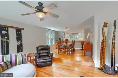 11906 Yellow Rush Pass, Columbia, MD 21044 - Photo 10