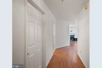 9101 Gracious End Court #104, Columbia, MD 21046 - Photo 4