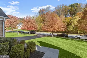 8433 Roberts Rd, Ellicott City, MD 21043 - Photo 10