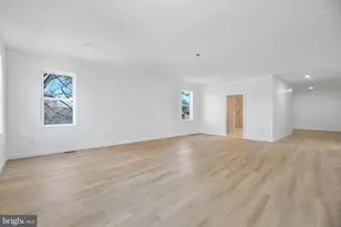 8325 Grove Angle Rd, Ellicott City, MD 21043 - Photo 26