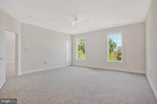 8820 Shining Oceans Way, Columbia, MD 21045 - Photo 18