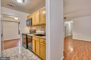 10551 Twin Rivers Rd, Columbia, MD 21044 - Photo 4