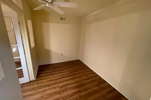 9653 White Acre Rd, Columbia, MD 21045 - Photo 8